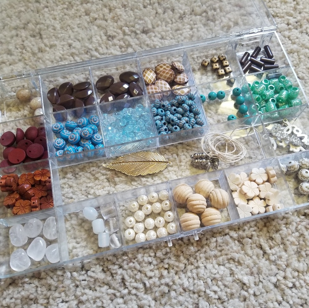 330+ Bead and Crafting Lot